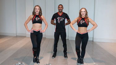Atlanta Falcons Forward Lunge exercise video screenshot